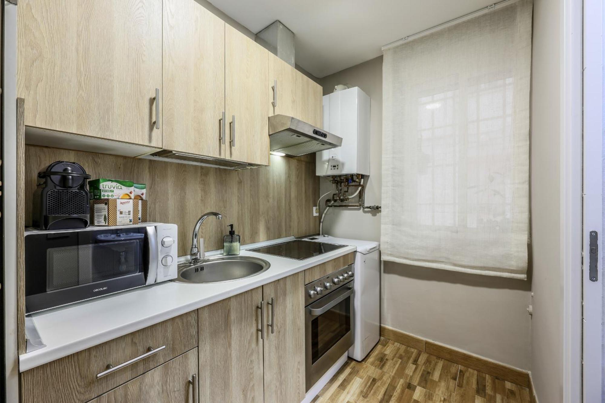 Nuevo Apartamento Funcional En Chamberi Мадрид Экстерьер фото