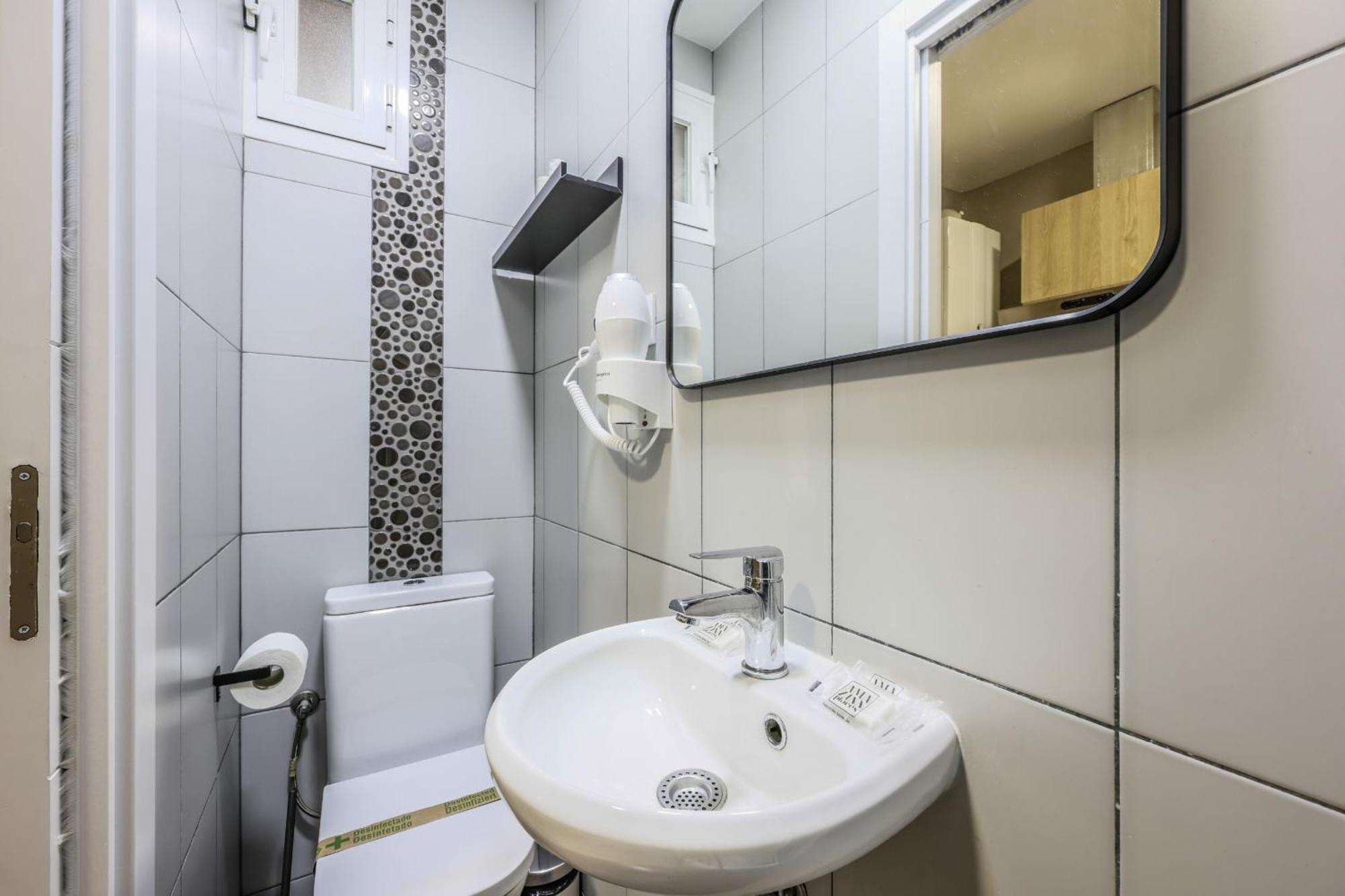Nuevo Apartamento Funcional En Chamberi Мадрид Экстерьер фото