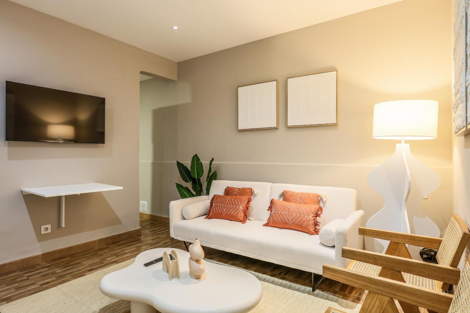 Nuevo Apartamento Funcional En Chamberi Мадрид Экстерьер фото